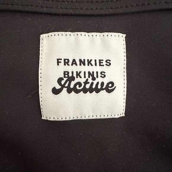 Frankie’s bikinis active top - Picture 2 of 2